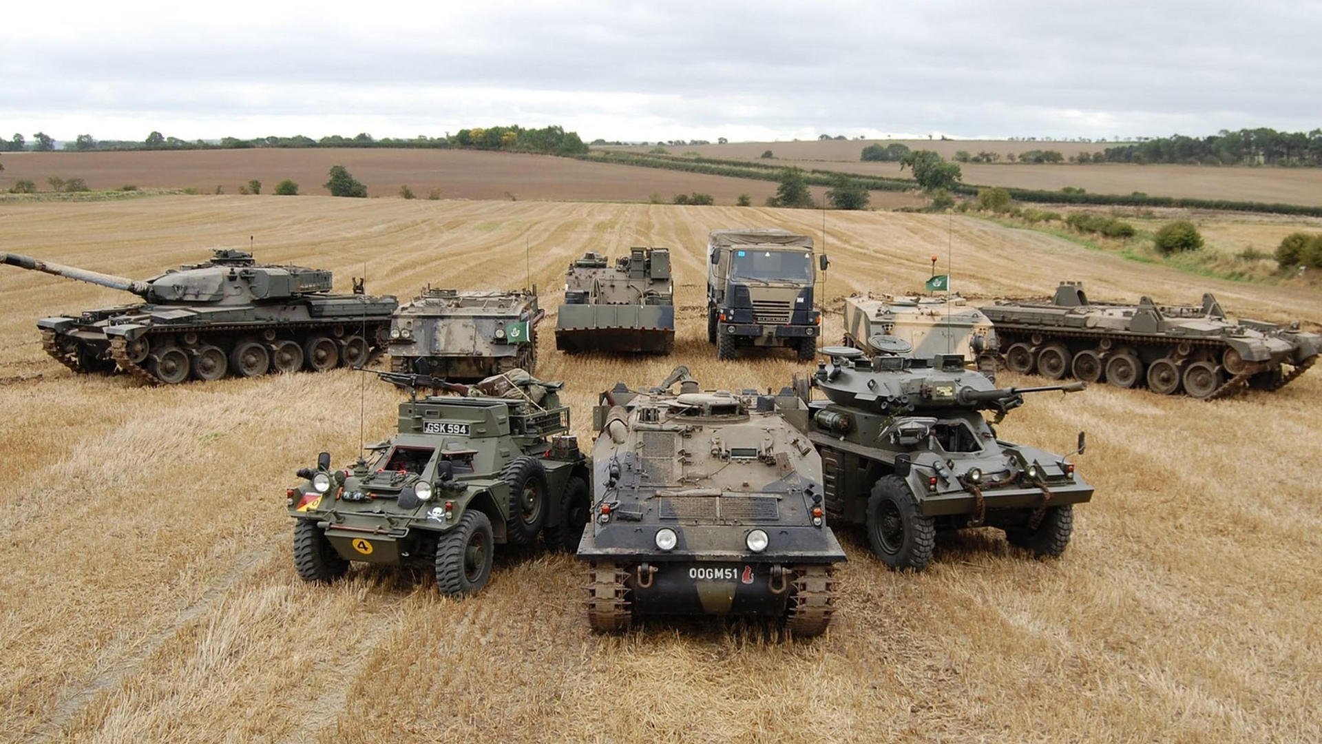 开云官网-逆境中的坚韧：车手奋勇争胜的叙事，逆境车的图片