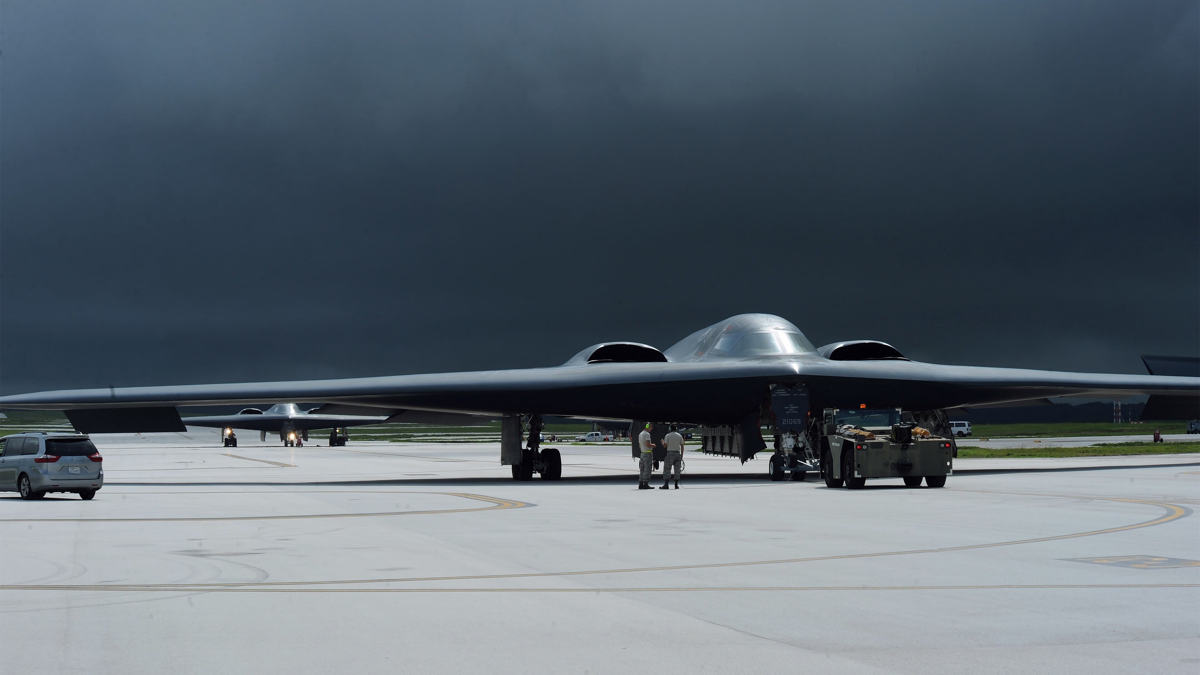 快船队外线表现欠佳，主帅寻求解决方案，快船队队员名单